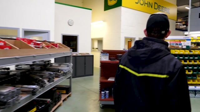 NEW TECHNOLOGIES AT THE SERVICE OF TOMORROW'S AGRICULTURE