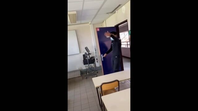 Chargé de production et d'administration