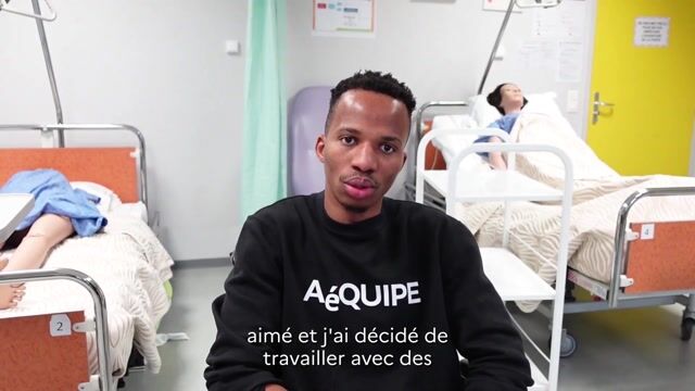 Devenir aide-soignant, ce n'est pas que travailler en EHPAD