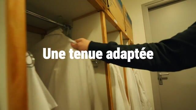 Haut comme trois pommes.