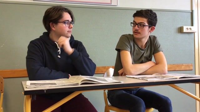 Journaliste : un trait-d'union.
