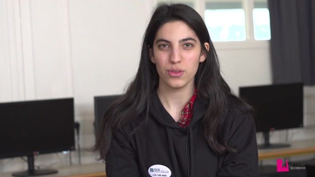 Léonie, étudiante en prépa intégrée d'école d'ingénieur