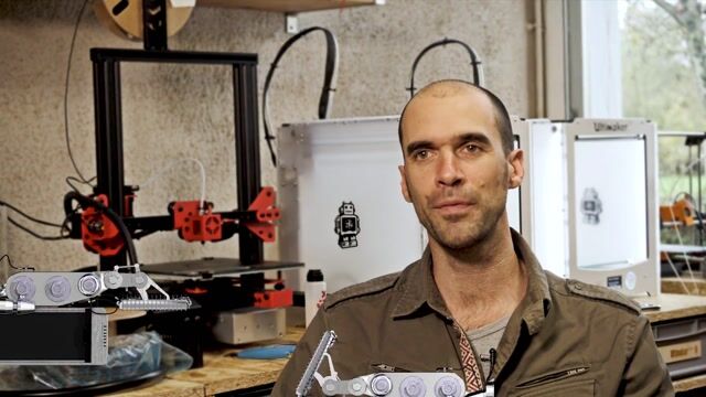 Nicolas Huchet, l'homme qui a retrouvé sa main