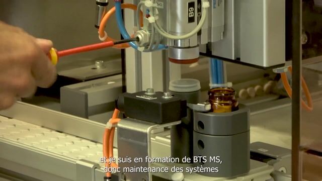 Témoignage d'Alexandra, en BTS maintenance des systèmes