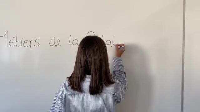 Bref   filière  relation client