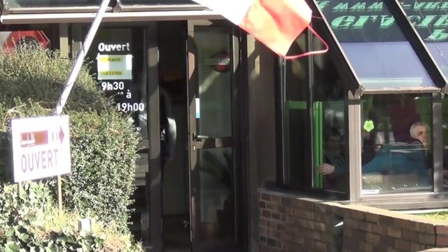 L'apprentie à la chocolaterie