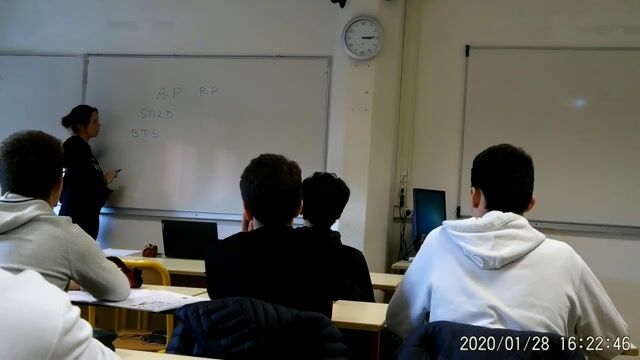 BTS SNIR ça donne pas envie de partir ( de notre lycée) !