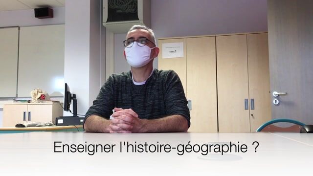 Dans le labo du prof d'Histoire-géo