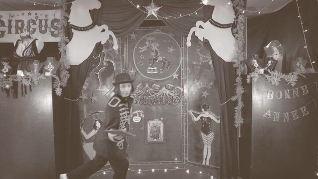 Pop-Up Circus Parade