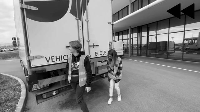 Si vous l'avez, c'est un camion qui vous l'a apporté!