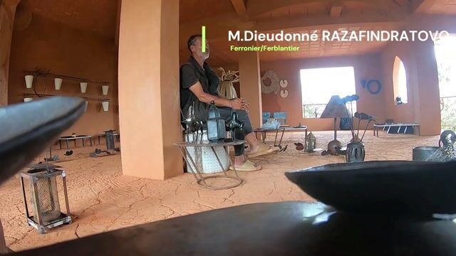 L'éclat du métal : Plongée dans l'artisanat du Ferblantier