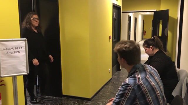 On a échangé notre aide soignat