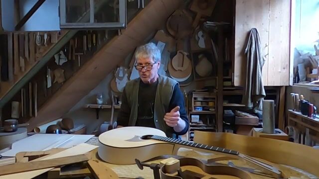 Les mains de l'Âme, Portrait du Luthier