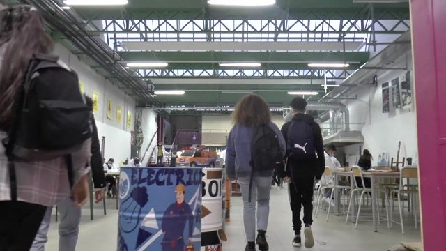 Je filme ma formation - C.A.P Signalétique et Décors graphiques