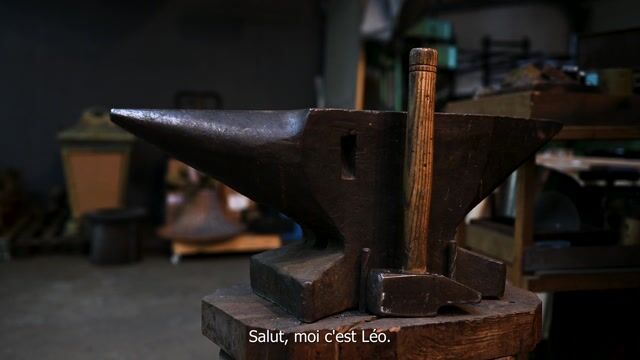 Un patrimoine à conserver : Bronzier ciseleur