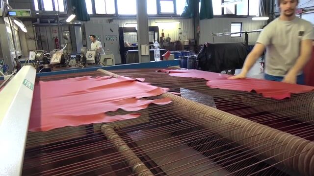 Les métiers du cuir : La sellerie