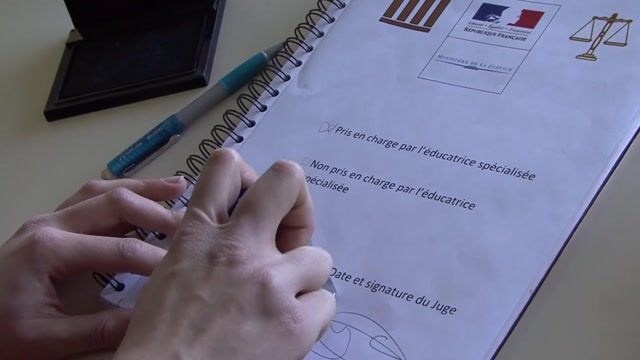 Chacun son histoire, le métier d'educatrice spécialisée