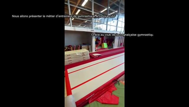 Entraîneur de gymnastique GAF