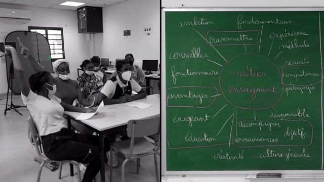 "Des Savoirs Et Des Cœurs"