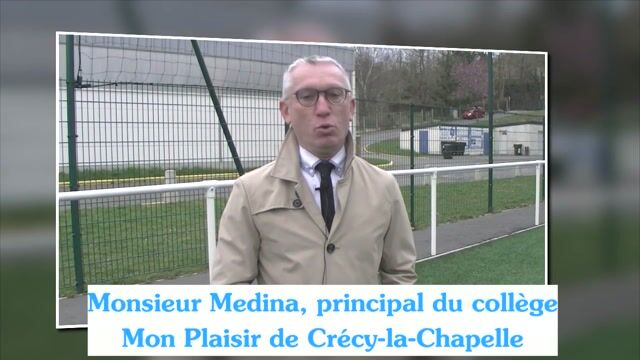 Coach sportif en football féminin