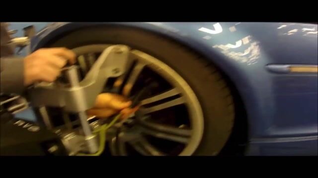 Hugo et la maintenance automobile